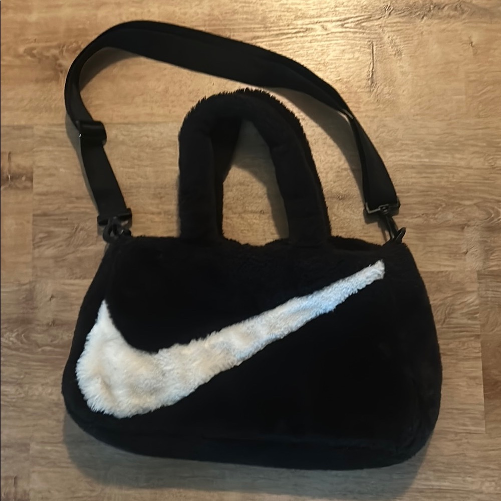 Nike Black and White Women's Bag